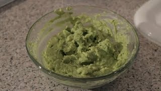 Guacamole Recipe Using Garlic : Guacamole Project
