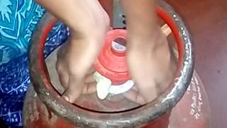 How to replace gas cylinder at home Tamil || Safety tips to follow Tamil