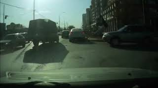 Бабы за рулем, приколы на дороге девушки за рулем,приколы,приколы на дорогах,женщины за рулем