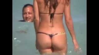 Красивая Девушка на пляже в Микро Бикини - Beautiful Girl in Micro Bikini