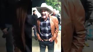 chiste de La GALLINA - Pilo Chistes Javier Tamez