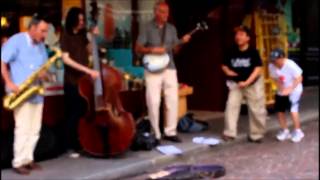 TRAN QUANG HAI & MAC LONG with Street Jazz Musicians, Paris, 26 07 13