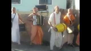 Харинама ч.2 (Крым, Малореченское, 10.09.2012)