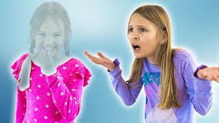Amelia and Avelina find a magic invisibility ring