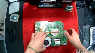 Как разобрать и почистить ноутбук Toshiba Satellite L650D-120