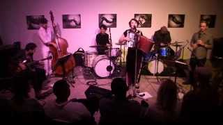 蔓莉 (Manli) - Jessica Fichot @ Curve Line Space 11-20-14
