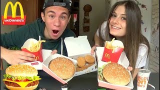 MUKBANG EN COUPLE + STORYTIME ! (Mcdo, Nuggets...)