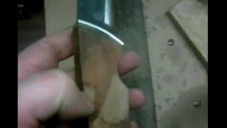 Обрабатываем рукоять ножа (минусы пропитки олифой при обработке))