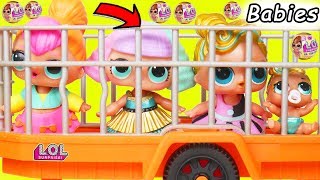 LOL Surprise Dolls Lil Sisters visit Playmobil Playset