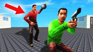 RUN WITHIN 3 SECONDS OR DIE! (Gmod Bomb Tag)