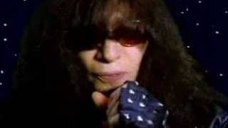 The Ramones - I Don't Want To Grow Up