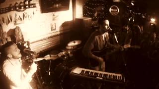 Доза Радости - Никому кроме Бога (live Harat's pub Ростов-на-Дону)