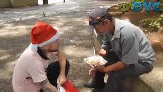 AJUDANDO MORADORES DE RUA - ESPECIAL DE NATAL
