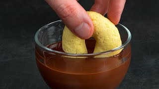 Ho immerso i biscotti nel cioccolato, questo è l’unico segreto. | Saporito.TV