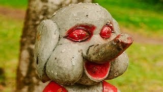 15 УПОРОТЫХ СТАТУЙ НА ДЕТСКИХ ПЛОЩАДКАХ (Часть 1)