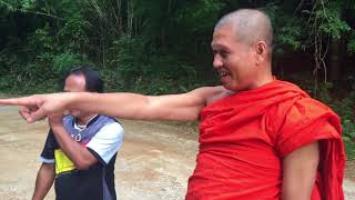 เฉลาโฟโต้ : หาหน่อไม้ในป่า อ.เข็มเพชร  Chalaophoto Mueangluea ลิเกจงรักดีเจ แปลงรวมศิลป์