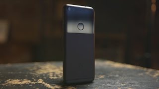 Распаковка Google Pixel и первый обзор