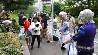 Yohei Sasakawa with foreign cosplayers on ‘Umigomi Zero in Tokyo Tower’ [RAW VIDEO]