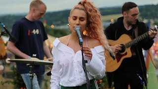 Raye - The Line (Glastonbury session)