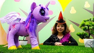 Игрушки Литл Пони: Твайлайт и волшебство
