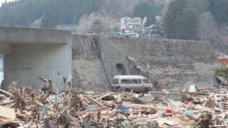 CNN: 30 ft wall couldn't stop second tsunami