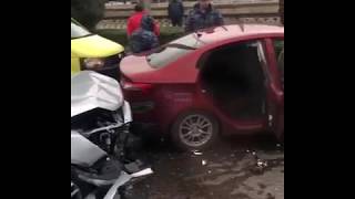 Авария в Центральном р-не Сочи, или правило 3-х Д (11.03.2019)