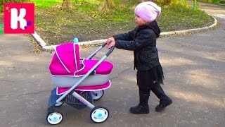 Коляска для кукол распаковываем/ собираем/ гуляем/ катаем котёнка