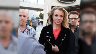 Britney Spears Has a Bad Hair Date in Las Vegas