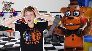 КИРИЛЛ и аниматроники из ФНаФ в пиццерии ФРЕДДИ! 13+