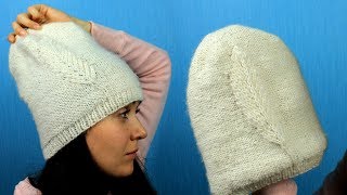 Шапочка спицами с простым узором ,,Перо,,
