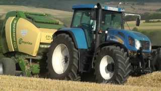 New Holland TVT 190 mit Krone Comprima V150 XC machen das Stroh rund![HD]