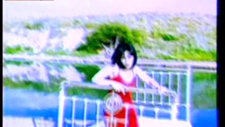 Ελίνα Κωνσταντοπούλου-Ποιό κρεβάτι (Official Video Clip)