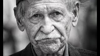 Деда Григория я боялся с раннего детства. Дом у нас на две части: в большей папа, мама и я