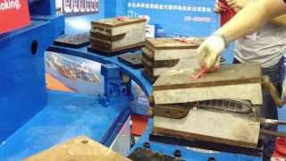 PVC Air blowing shoe making machine