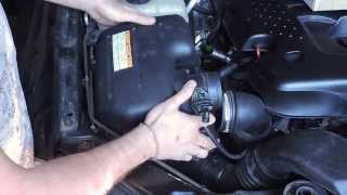 Ssang Yong Kyron. Замена воздушного фильтра. How to Replacement air filter SsangYong kyron