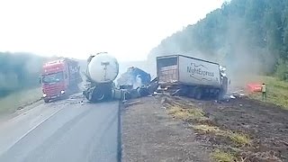 Ужасные аварии большегрузов.  Жесть