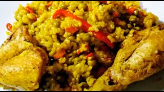 Arroz con pollo receta peruana .