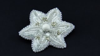 Мастер класс Зимняя брошь Звездочка-снежинка своими руками.  Вышивка бисером, бусинами, канителью