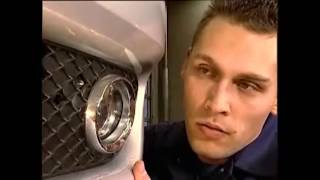 How to remove the front bumper. Mercedes-Benz SLK-Class R171.