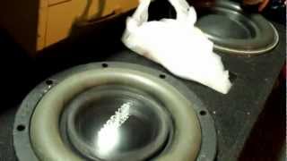 Custom Subwoofer in a Box ! Bs4 ''Sony'' Custom 12'' subwoofer ported box test