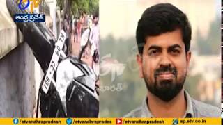 'Drunk' IAS Officer Sriram Venkitaraman's Car Rams into Bike | Kills Journalist