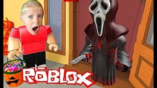 ПОБЕГ из Дома ХЭЛЛОУИН ROBLOX нас пугают с Миланой приключения мульт героя от канала FFGTV
