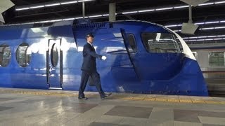 Nankai 50000 series (Darth Vader's train!)