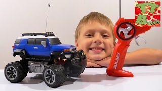 ✔ Машинки - Монстр Трак от Игорька. Видео для мальчиков | Monster Truck. Cars for the Boys. VLOG