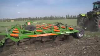 Культиватор мульчирующий  AMAZONE Cenius TX в работе