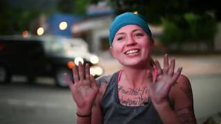 First moments of double amputee reaching Pikes Peak summit