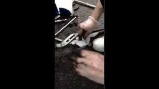 Замена тормозных колодок тормозных дисков  Peugeot 206