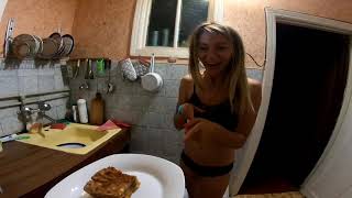 ПРАНК НАД ДЕВУШКОЙ...ЧТО ОНА ТВОРИТ???