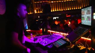 UNER @ CLUB T Tag Club Mestre Venice ITA 04.03.2012