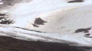 7. La Ski în Valea Dorului-Alte coboară cu skiurile-zoom (1 Mai 2013)